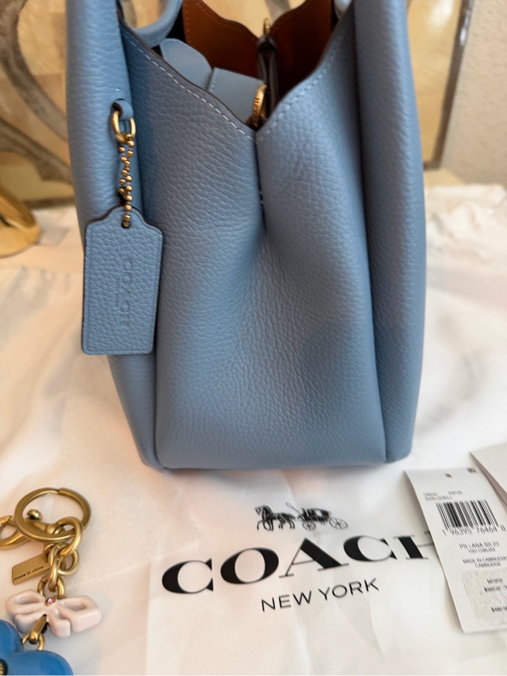 Coach Bluebell Lana 23 Pebbled Leather Satchel & Coach Blue heart Charm lot EUC - Picture 7 of 14